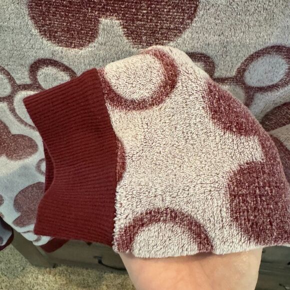 Disney Mickey Mouse Maroon & Cream Fleece Sweatshirt Women's Pullover XL - Picture 8 of 8